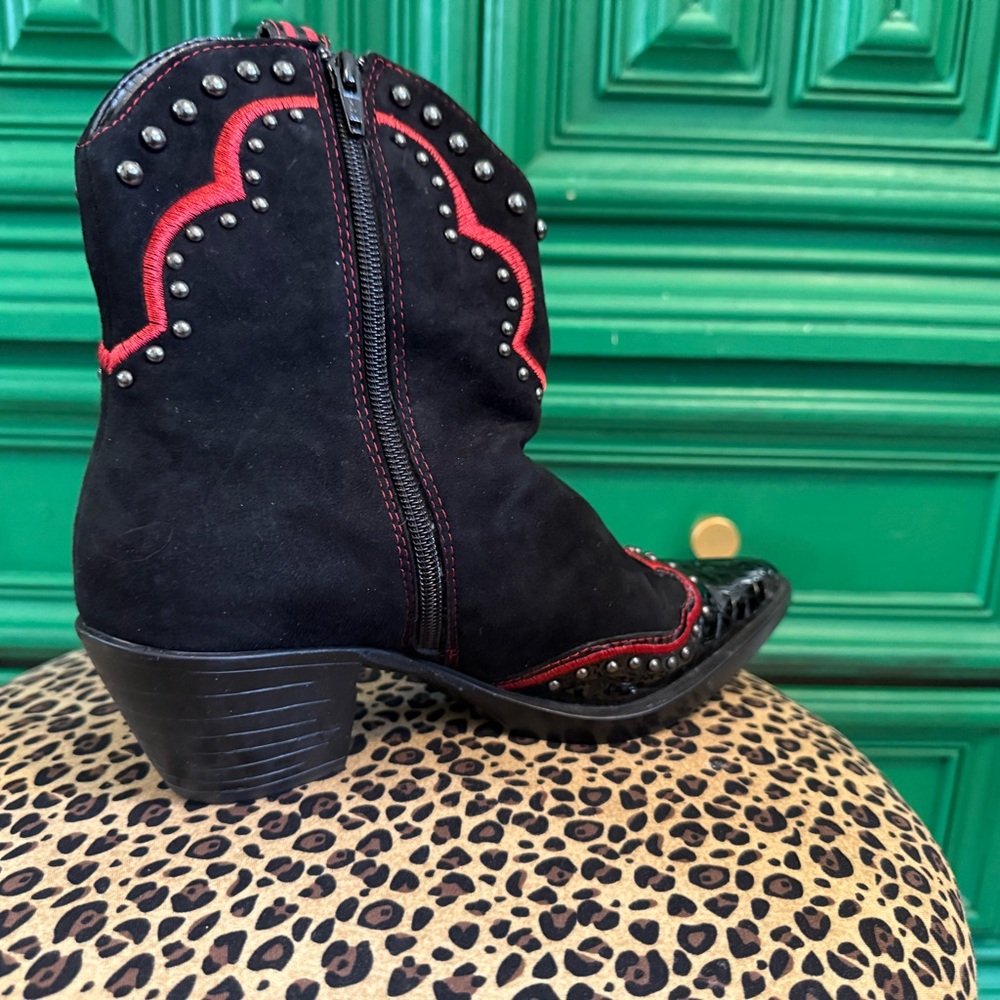 Vaneli Black and Red Ankle Booties with Lace-Up Design - Picture 5 of 5